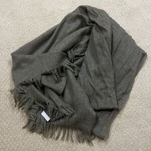 Nordstrom 100% cashmere light olive colored Fringed Scarf
